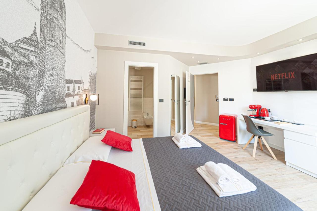 קליארי Eleonore Elegant Rooms מראה חיצוני תמונה