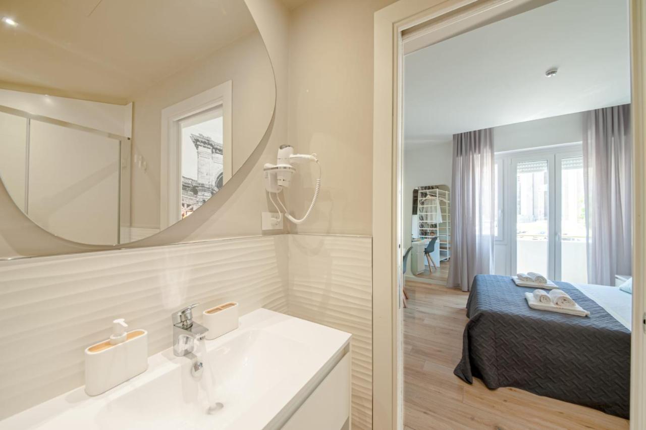 קליארי Eleonore Elegant Rooms מראה חיצוני תמונה