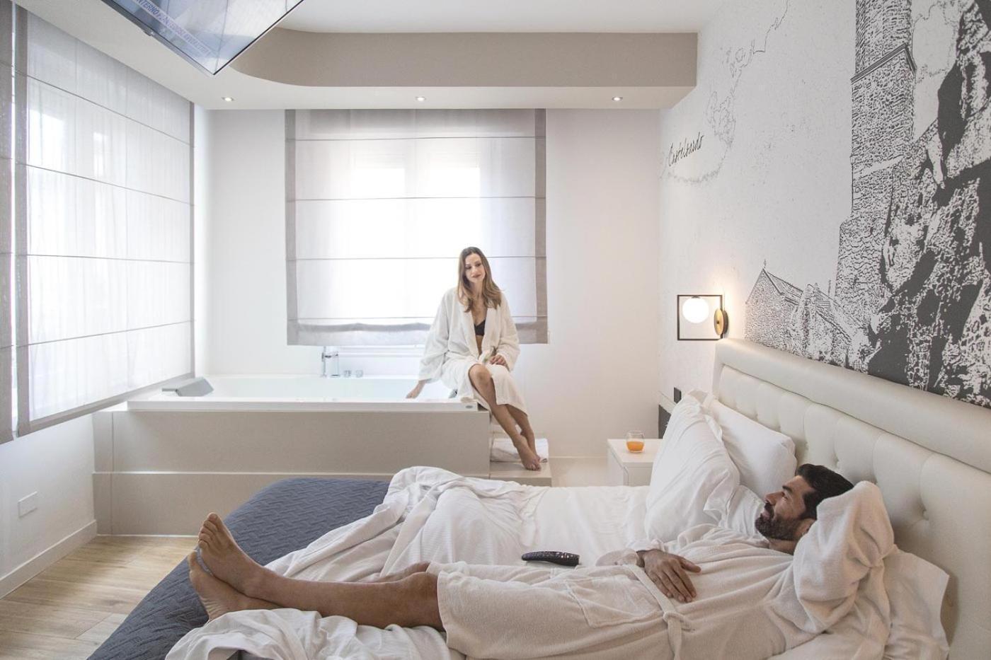 קליארי Eleonore Elegant Rooms מראה חיצוני תמונה